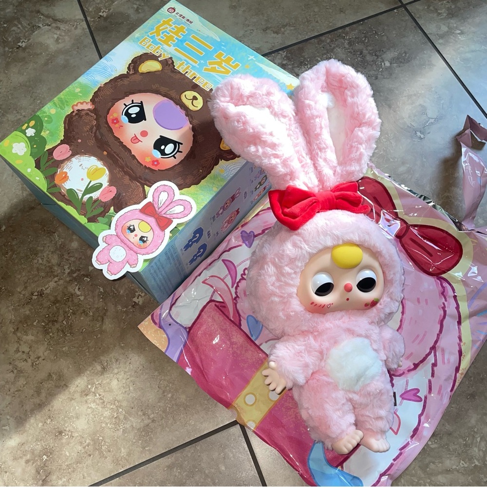 Baby Three Cureplaneta 400% Big Baby Pink Bunny Plush Brand New / Opened